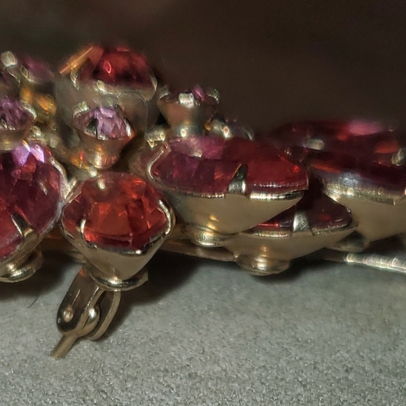 Vintage Estate Juliana Brooch Pin - Picture 2 of 8